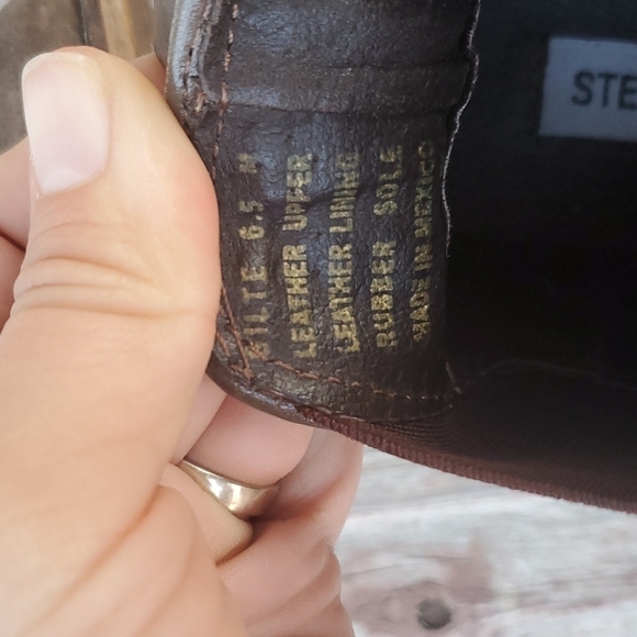 Steve Madden "Like New" Women Ankle Booties shoes sz 6.5M - Picture 9 of 11